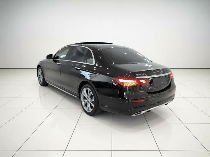 E-Class 2021 E 300 L Sport Fashion photo 4
