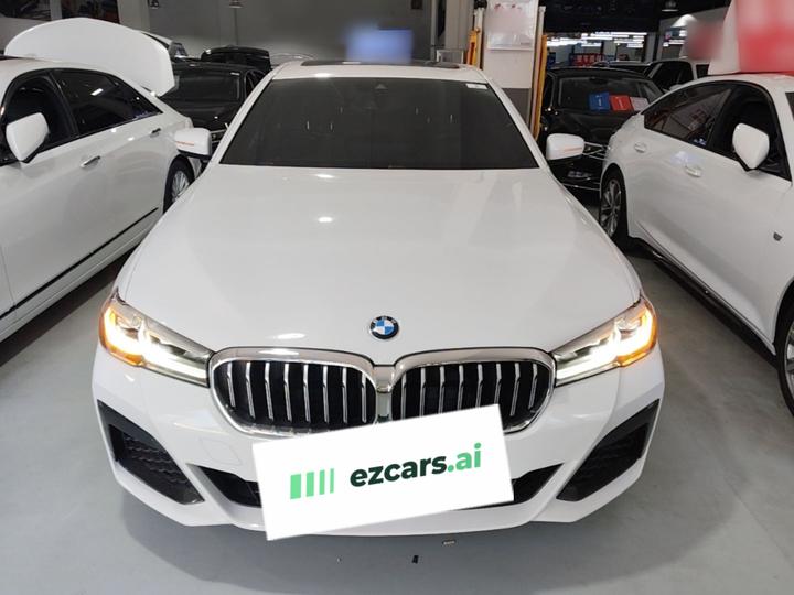 5 Series Imported 2021 525i M Sport Package photo 2