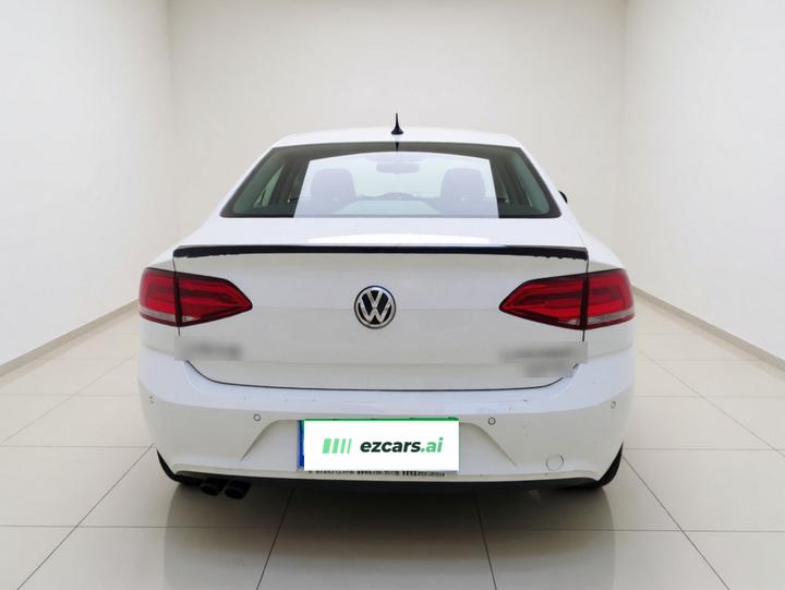 Lamando 2017 230TSI DSG photo 5