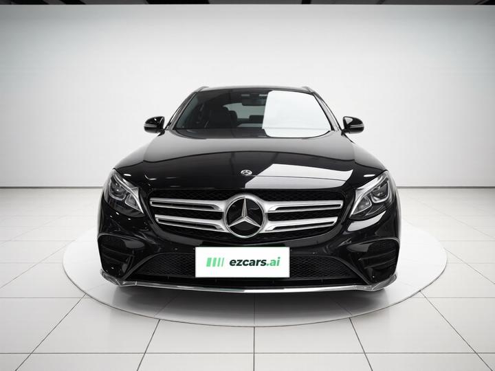 GLC 2018 Facelift GLC 260 4MATIC Dynamic photo 2