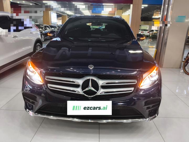GLC 2018 GLC 260 4MATIC Luxury photo 2
