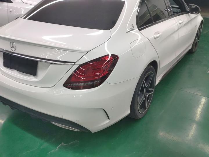 C-Class 2021 C 260 Starlight Edition photo 7