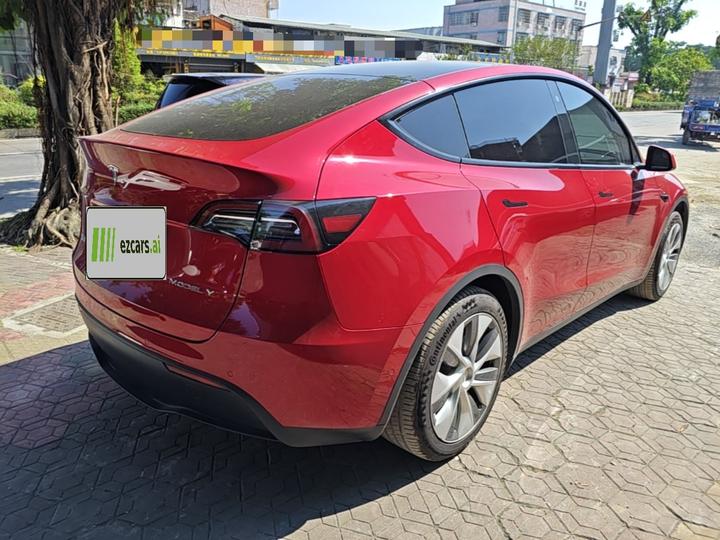 Model Y 2022 RWD photo 4