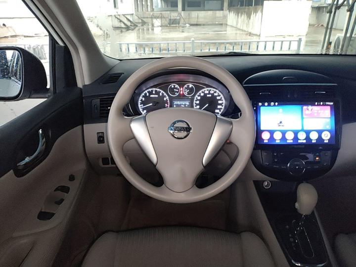 Tiida 2014 1.6L CVT Smart photo 6