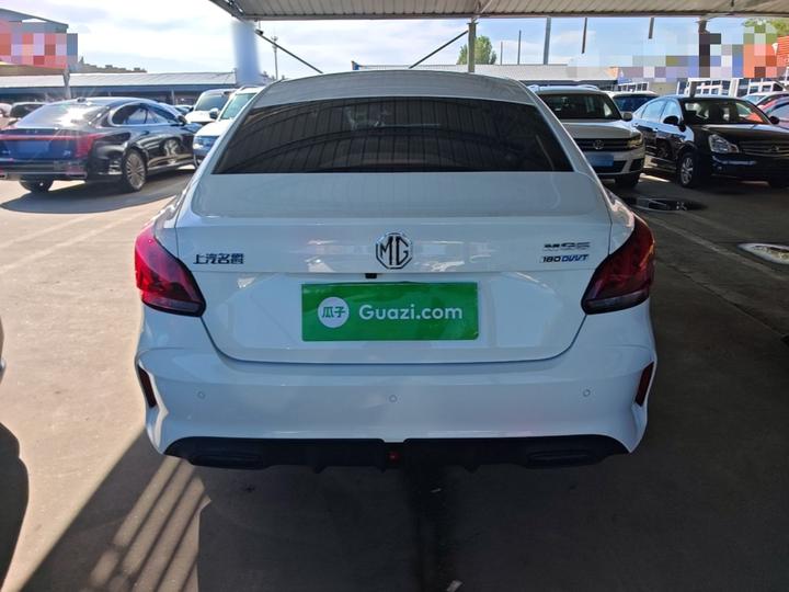 MG5 2023 180DVVT MT photo 5