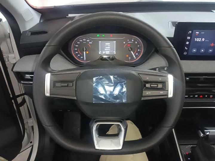 Wuling 2026 1.5L CVT photo 6