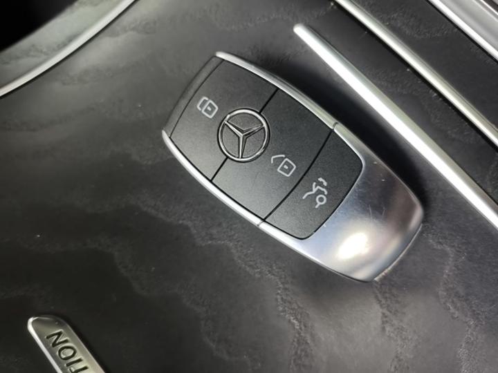 C-Class 2021 C 260 L Sport Starlight Edition photo 8