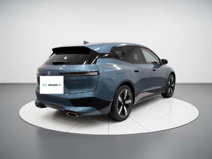 iX 2023 Facelift xDrive40 photo 6