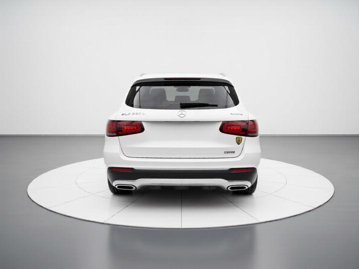 GLC 2021 GLC 260 L 4MATIC Dynamic photo 3