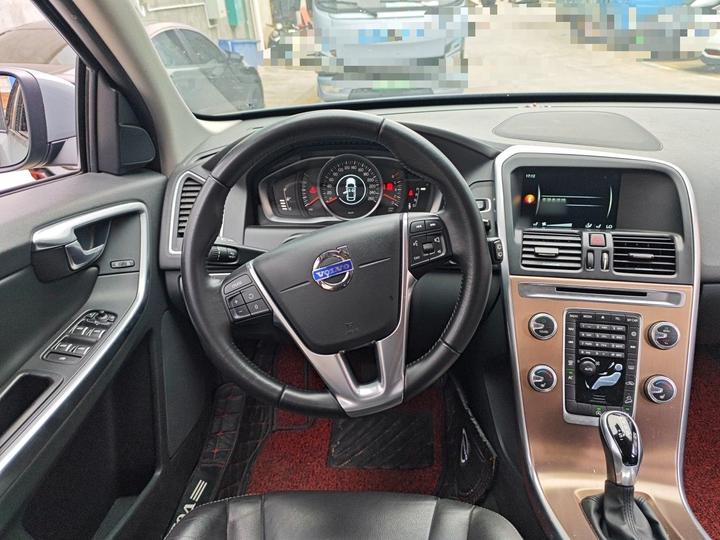 XC60 2017 T5 AWD photo 4