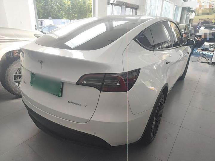 Model Y 2021 Long Range AWD 3D7 photo 4