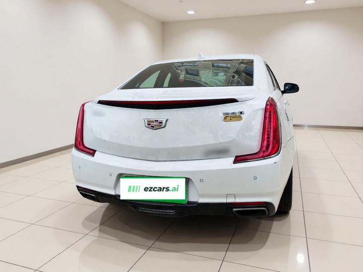 XTS 2018 28T Elite photo 5