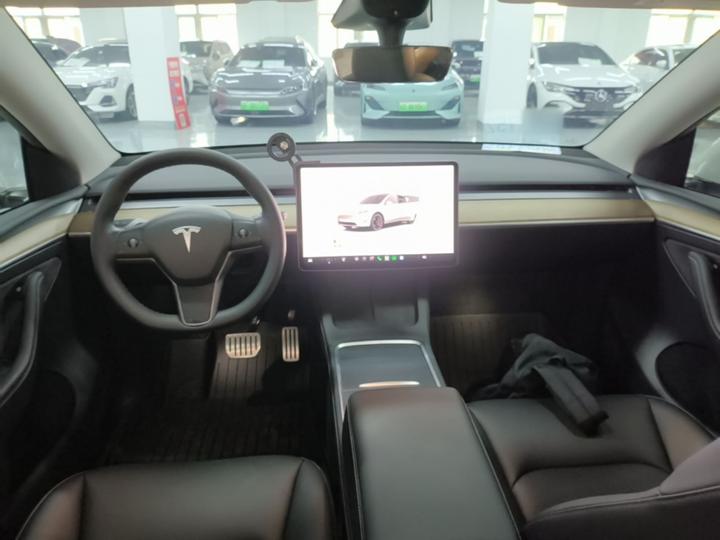 Model Y 2021 Performance AWD photo 5
