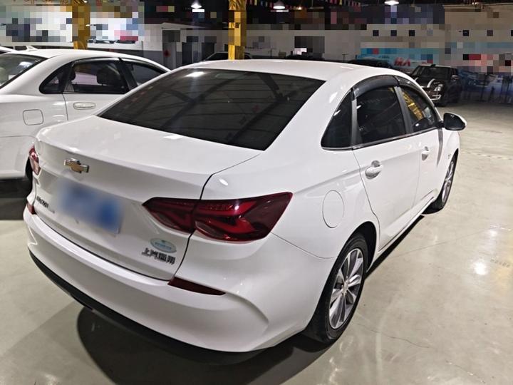 Cruze 2022 320 AT photo 6
