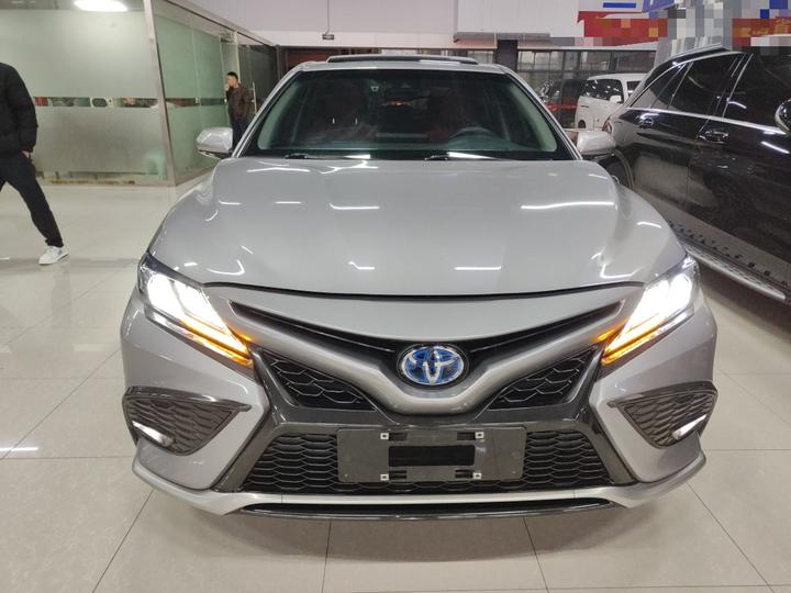 Camry 2021 Hybrid 2.5HS photo 2