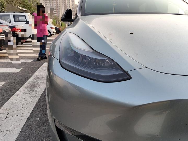 Model Y 2023 Long Range AWD photo 7