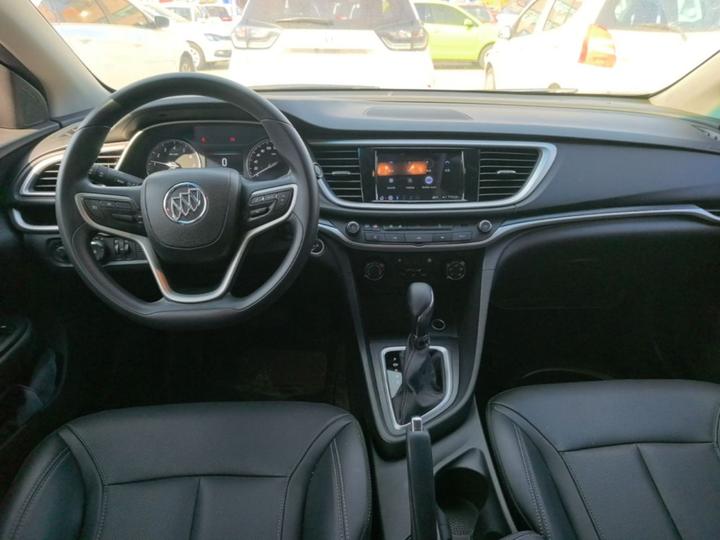 Excelle 2021 Facelift Classic 1.5L AT Elite photo 5