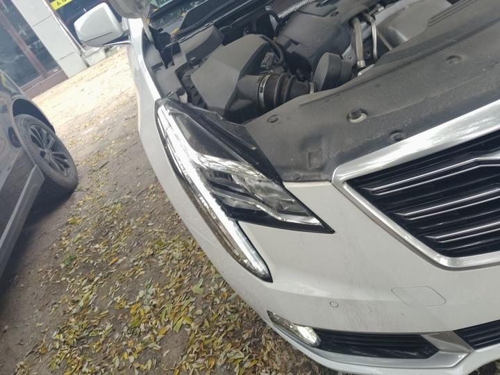 XTS 2018 28T Elite photo 7