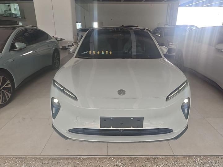 ET5T 2023 75kWh Touring photo 2