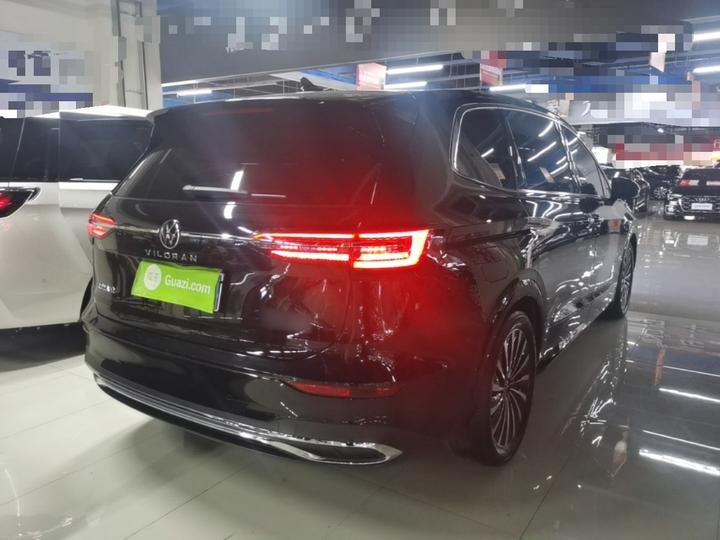 Viloran 2023 380TSI Premium photo 4