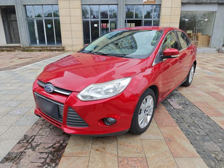 Focus 2012 Sedan 1.6L AT Comfort