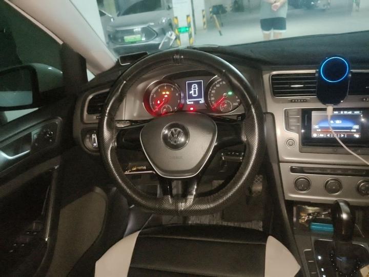 Golf 2016 1.6L AT Comfort photo 7