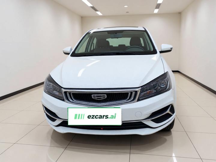 Emgrand 2020 1.5L CVT Luxury photo 2