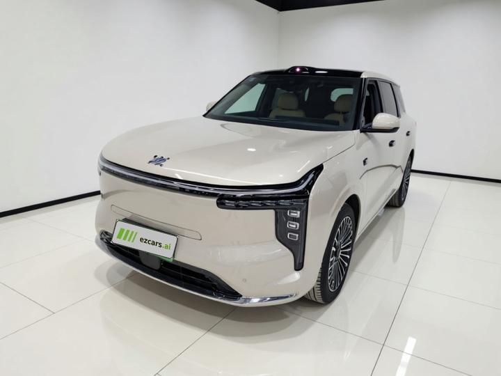 IM Motors LS8 2026 66 Ultra Tech Flagship 5-Seater