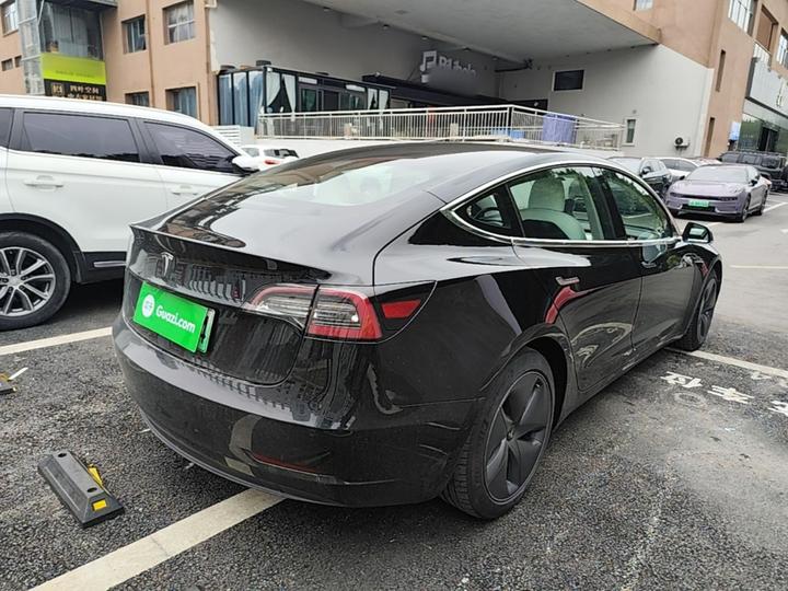 Model 3 2020 Facelift Standard Range RWD Upgraded photo 4