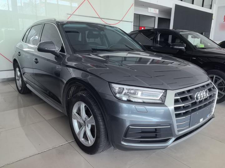 Q5L 2020 Facelift 40 TFSI Progressive photo 3
