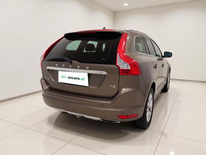 XC60 2017 T5 photo 6