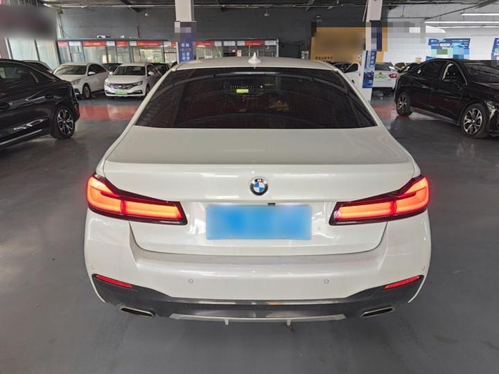 5 Series 2022 Facelift 525Li M Sport Package photo 3