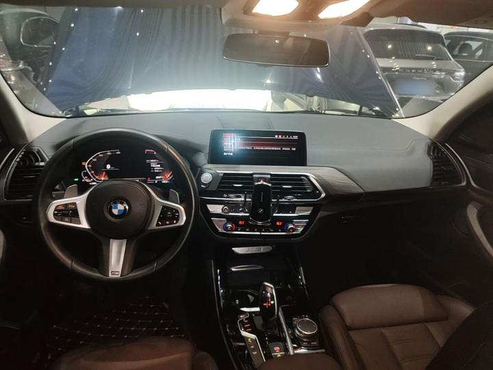 X3 2021 xDrive30i Leading M Sport Package photo 5