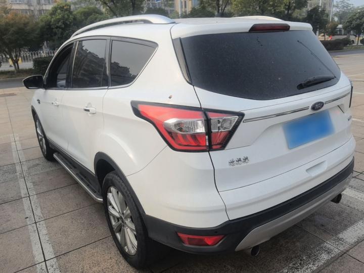Kuga 2017 EcoBoost 245 AWD photo 4