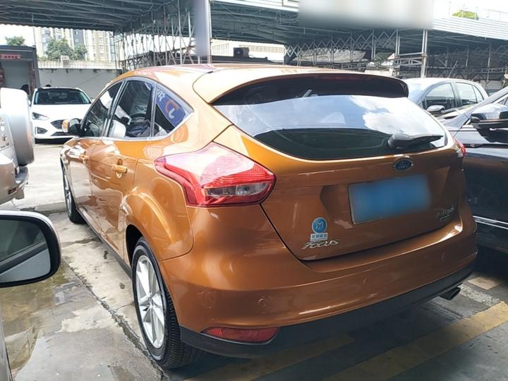 Focus 2015 Hatchback EcoBoost 180 AT Elite photo 4