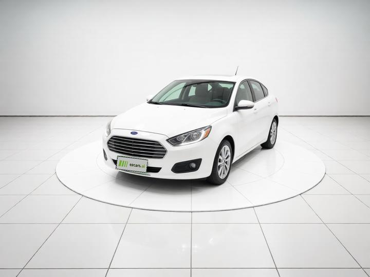 Escort 2015 1.5L AT Comfort