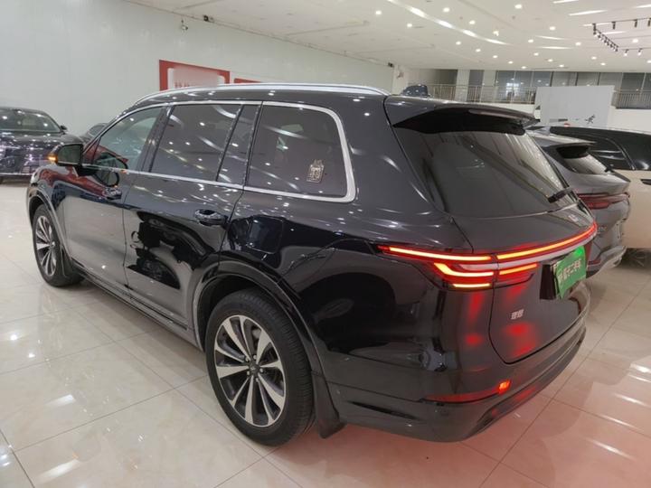 Li Auto ONE 2020 EREV 6-Seater photo 4