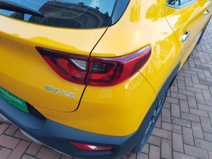 Stonic 2021 1.4L CVT photo 7