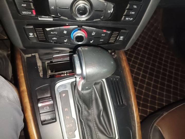 Q5 2017 Plus 40 TFSI Progressive photo 5