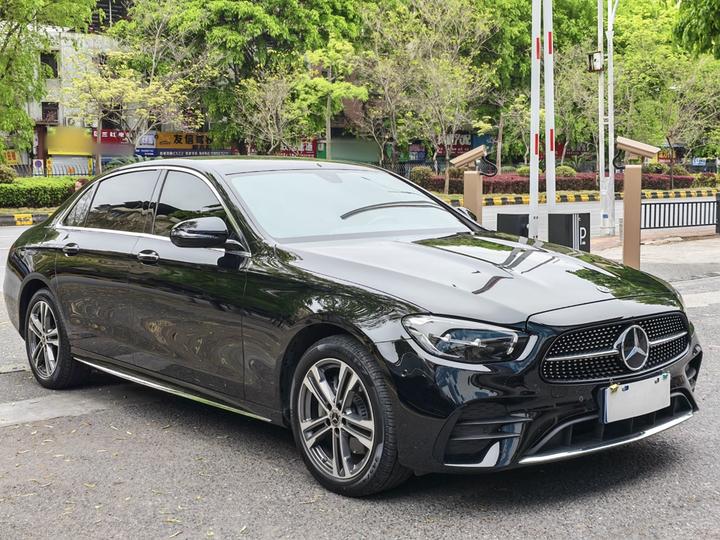 E-Class 2022 Facelift E 260 L Sport photo 3