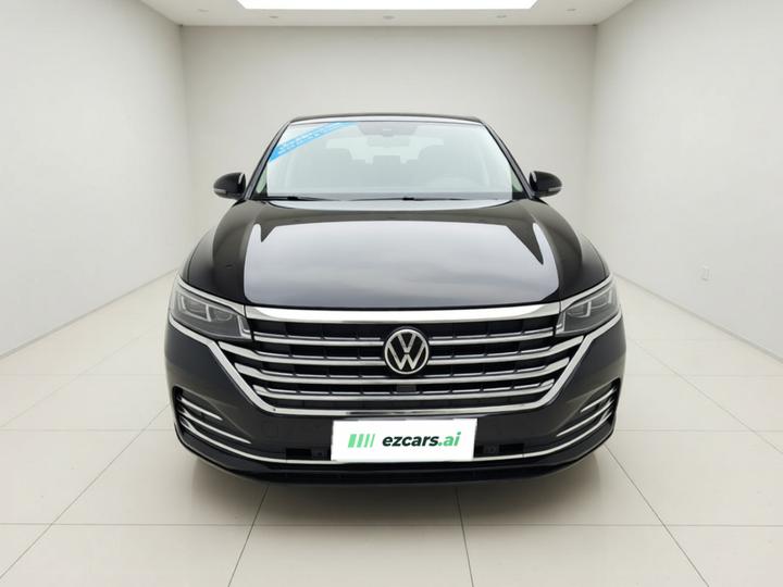 Viloran 2024 380TSI Premium photo 2