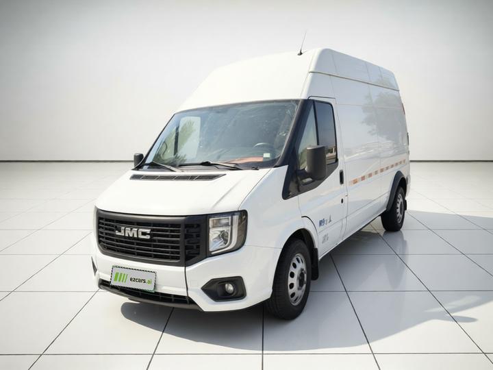 2022 2.0T MT Van Long Wheelbase High Roof 3-Seater