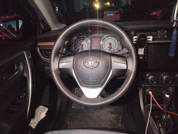 Corolla 2014 1.6L CVT GL-i photo 8