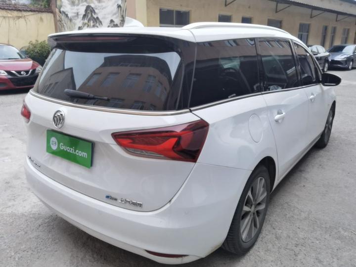 GL6 2021 323T Mild Hybrid Luxury photo 6