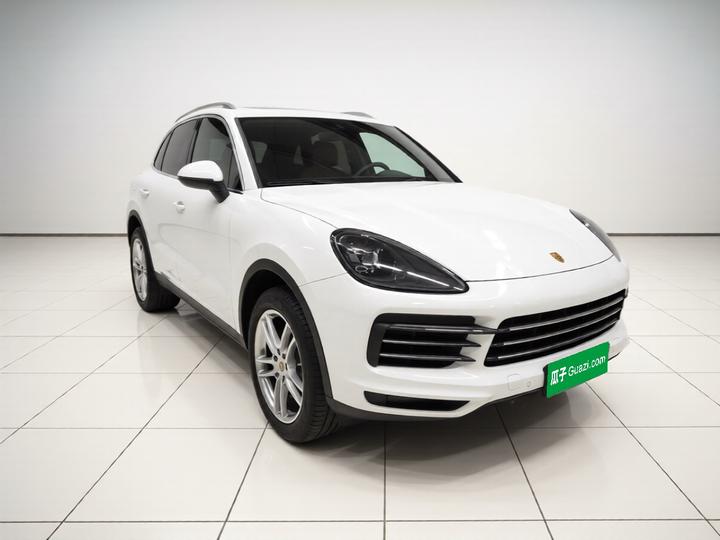 2018 Cayenne 3.0T photo 3
