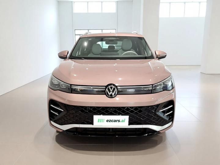 Tiguan L 2024 PRO 330TSI RWD R-Line photo 2