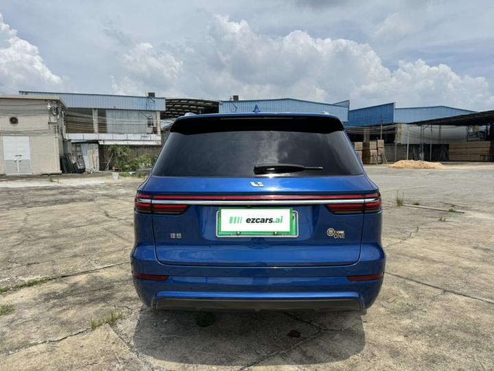 Li Auto ONE 2020 EREV 6-Seater photo 3