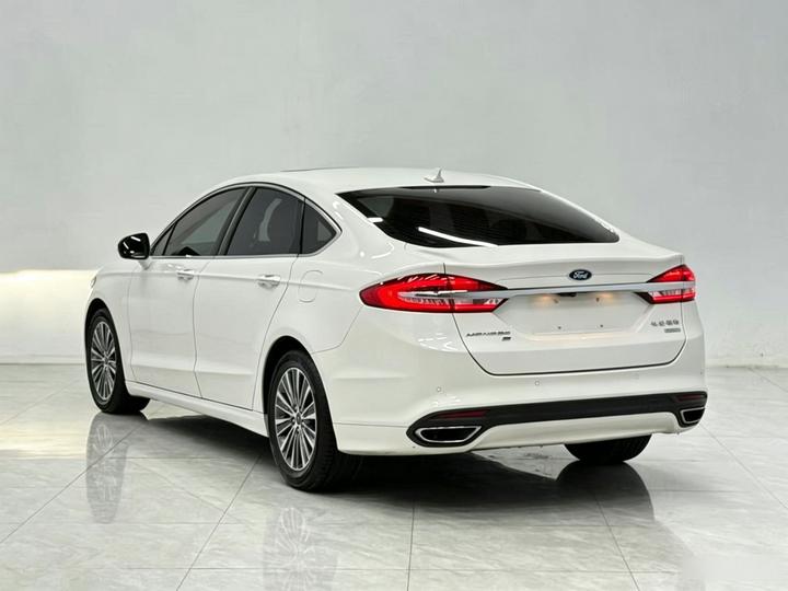 Mondeo 2017 Facelift EcoBoost 200 Luxury photo 4