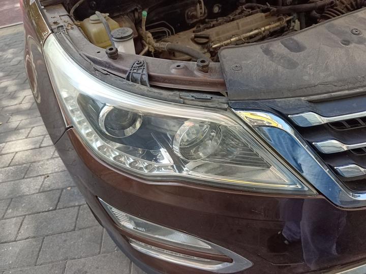 560 2016 1.8L MT Value photo 7