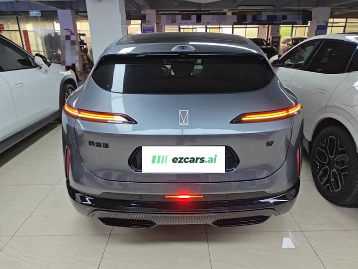 07 2026 Ultra EV AWD photo 3